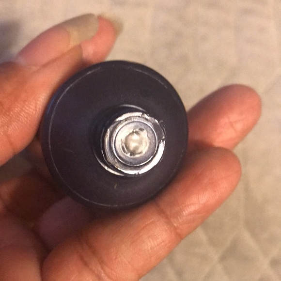 MONAT - Picture 3 of 3